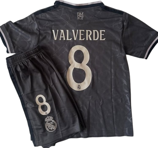 Conjunto Niños Real Madrid Valverde