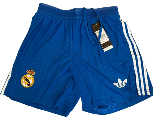 Short Real Madrid 2025