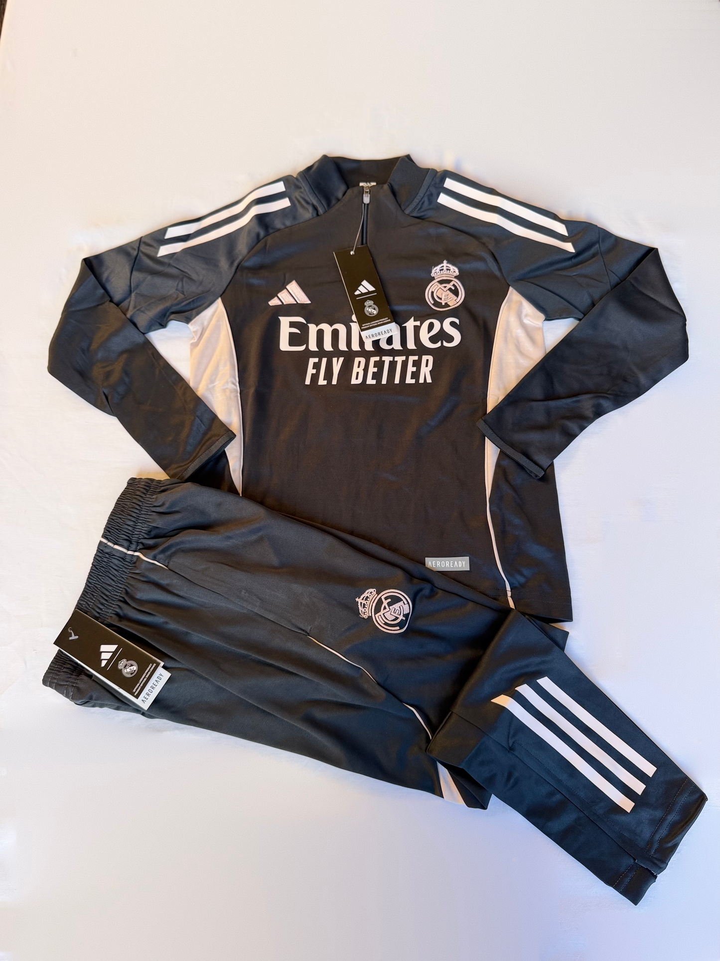 Conjunto Niños Largo Real Madrid Negro y Blanco
