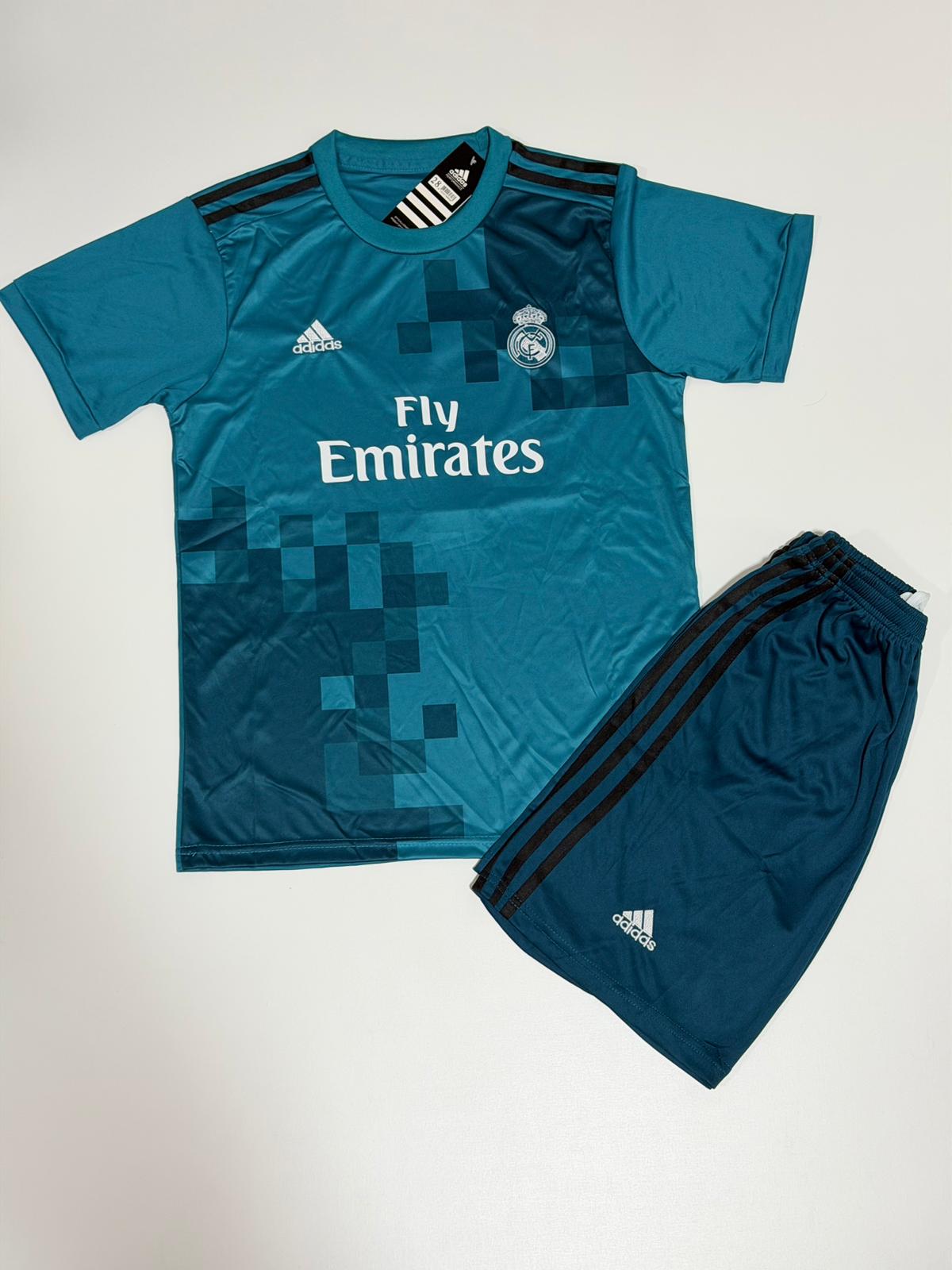 Conjunto Niños Real Madrid CR7 Retro
