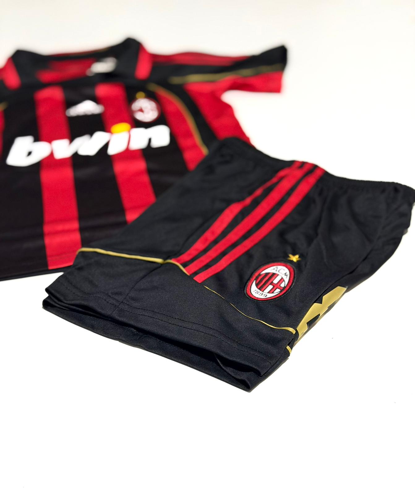 Conjunto Niños Ronaldinho Milan