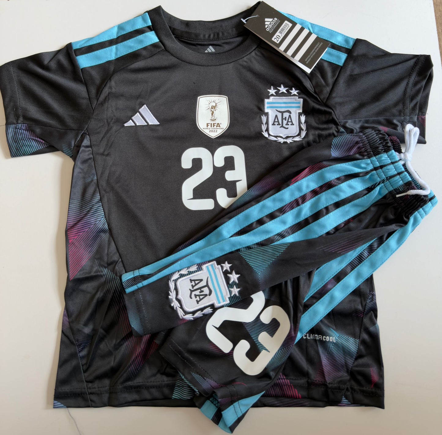 Conjunto Niños Selección Argentina Dibu Martinez